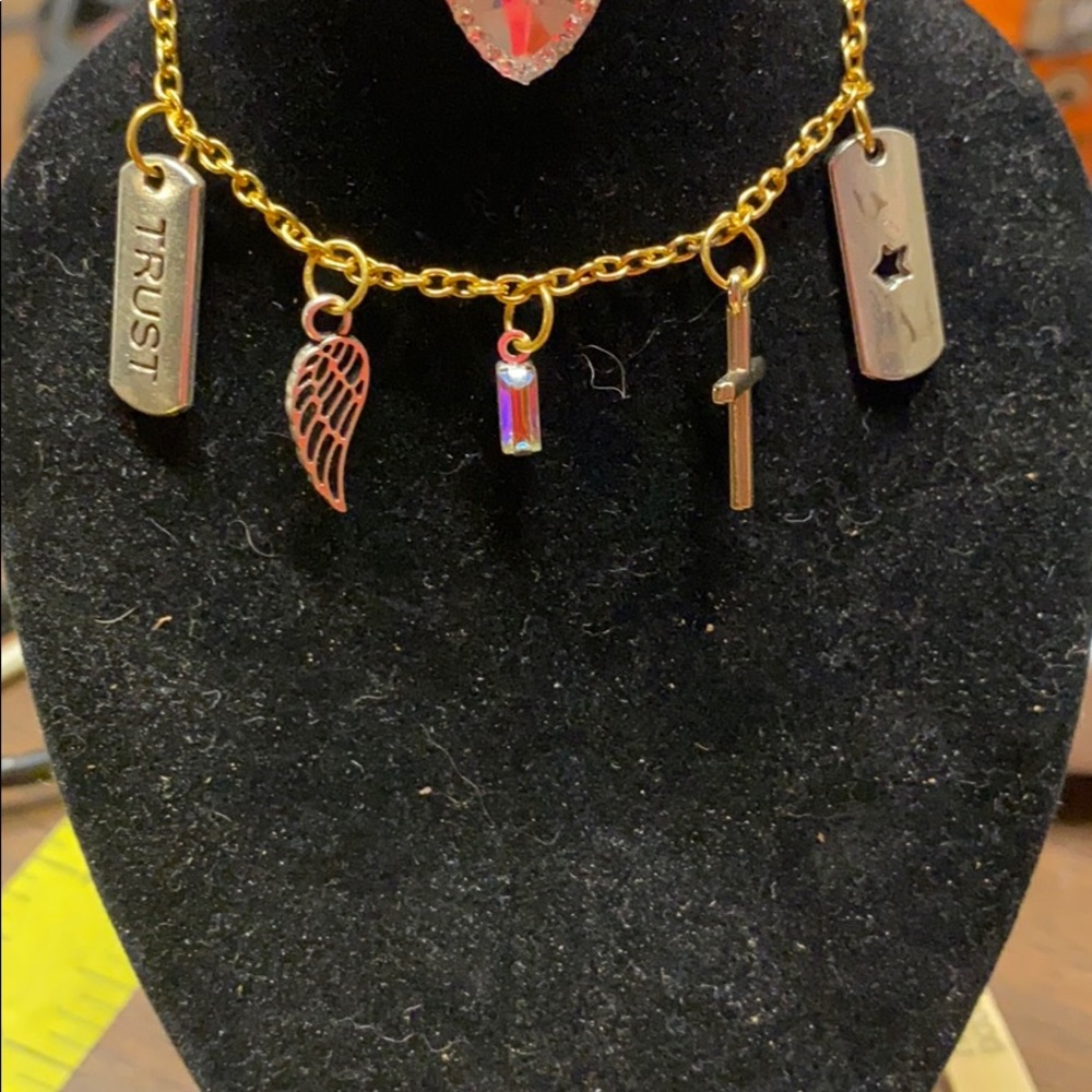 Charm bracelet